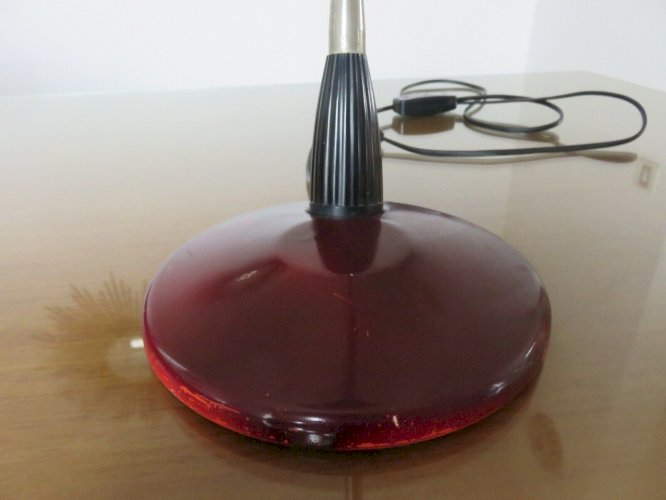 LAMPE DE BUREAU COULEUR BORDEAUX STYLE INDUSTRIEL ANNEES 60 70 VINTAGE
