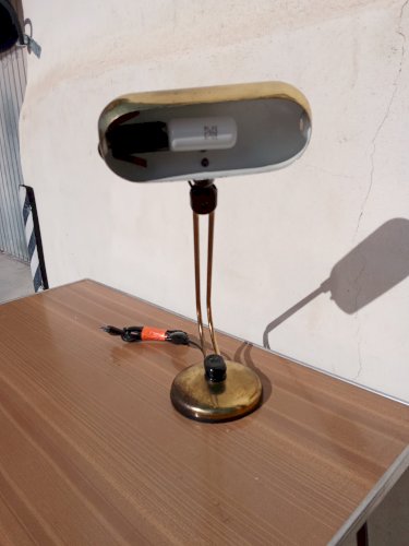 Lampe de bureau vintage en laiton 