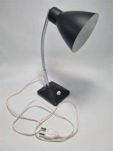 Desk lamp