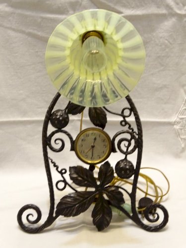 -LAMPE DE CHEVET DE TABLE ART DECO FER FORGE REVEIL PENDULETTE TULIPE OURALINE D