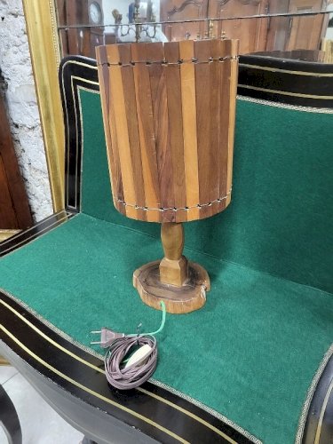 LAMPE DE CHEVET EN OLIVIER