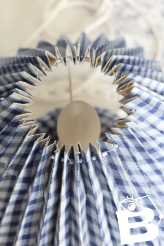 Lampe de chevet vintage Jacadi tissu écossais bleu et blanc