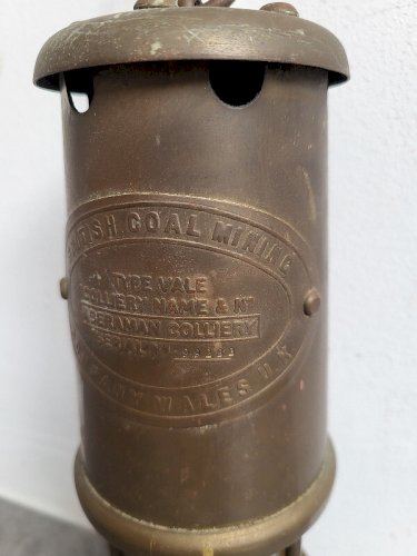 LAMPE DE MINEUR BRITISH COAL MINING COMAPNY WALES U.K