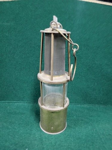 LAMPE DE MINEUR HUILIER