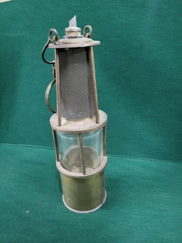 LAMPE DE MINEUR HUILIER