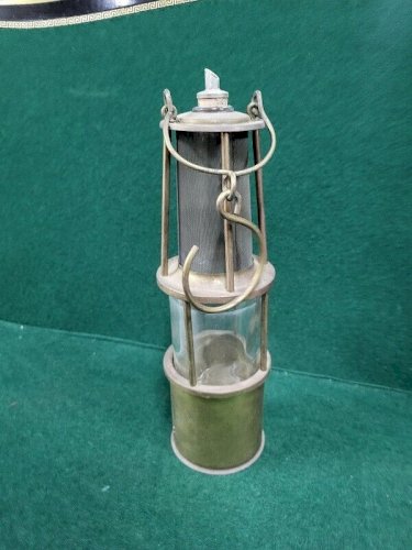 LAMPE DE MINEUR HUILIER