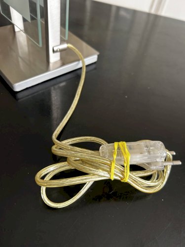 lampe de table chrome et verre