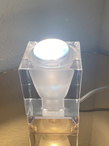 Lampe de table design Cubetto de Roberto Pamio