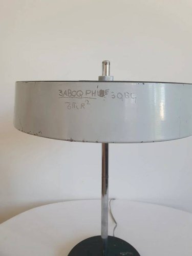 Lampe de table moderniste attribuée à L. Kalff pour Philips (vers 1960)