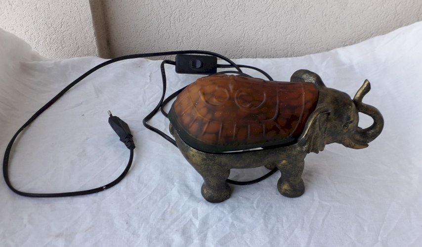 Lampe éléphant