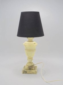 Lampe en albâtre