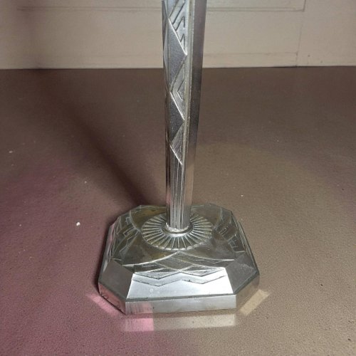 Lampe en bronze Art déco