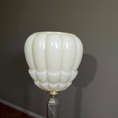 Lampe en bronze Art déco