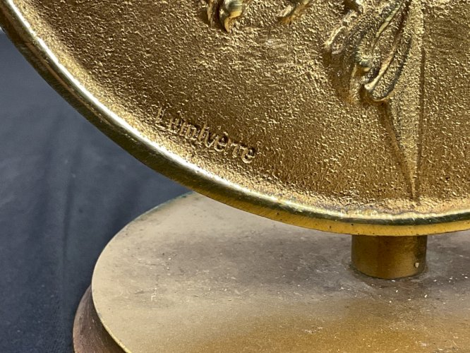 Lampe en bronze trophée patinage artistique et de danse Genève . Bronze Signée