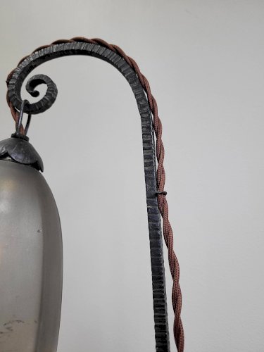 Lampe en fer forgé début XXe