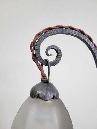 Lampe en fer forgé début XXe