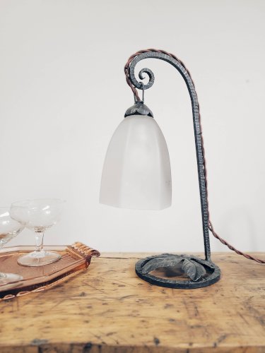 Lampe en fer forgé début XXe