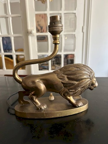 lampe en laiton vintage  Lion