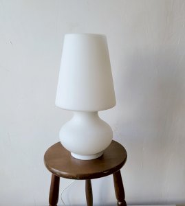 Lampe en opaline années 70