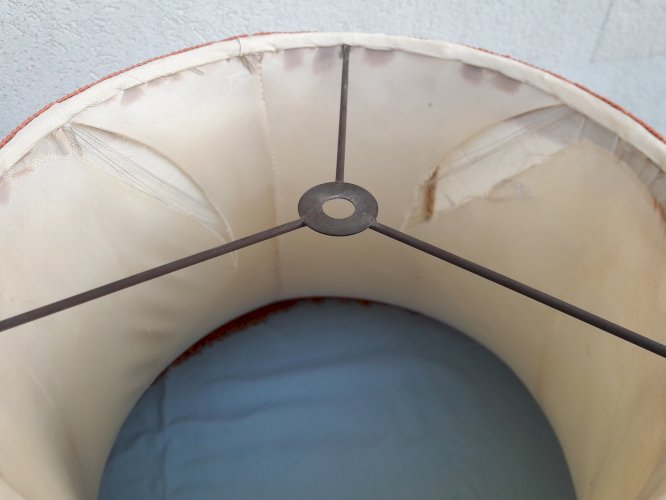 Lampe en porcelaine de Paris