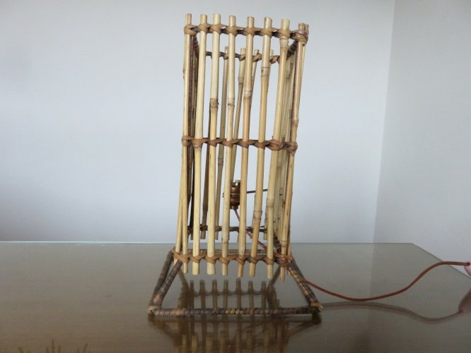 LAMPE EN ROTIN BAMBOU ANNEES 50 VINTAGE