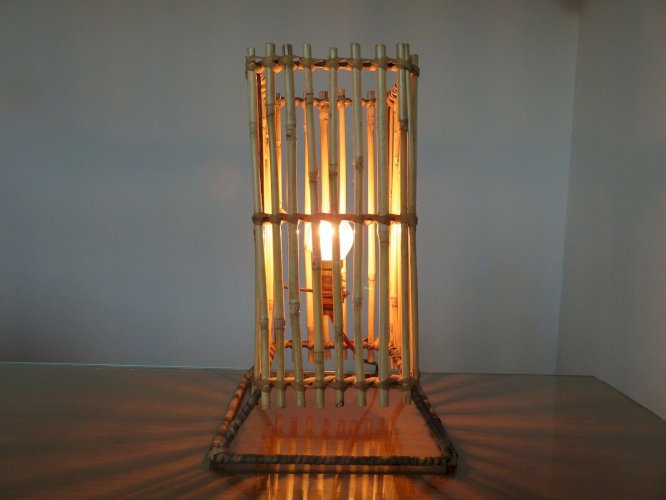 LAMPE EN ROTIN BAMBOU ANNEES 50 VINTAGE