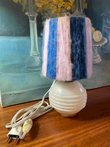 Lampe en verre rose 1930 art déco