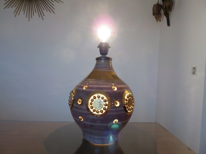 LAMPE GEORGES PELLETIER LA ROUE VALLAURIS SIGNEE.