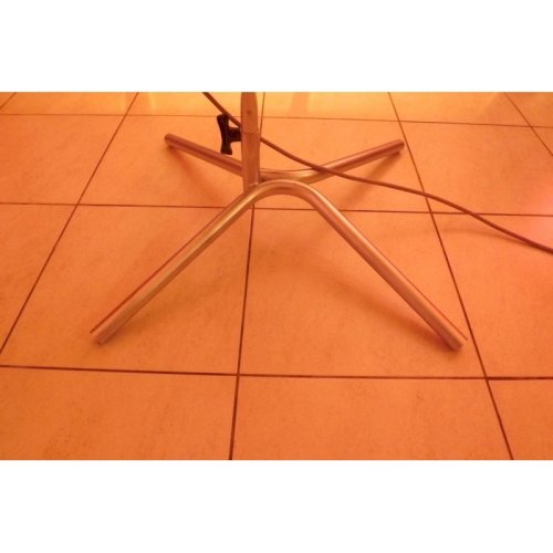 Lampe industrielle fer et plastic