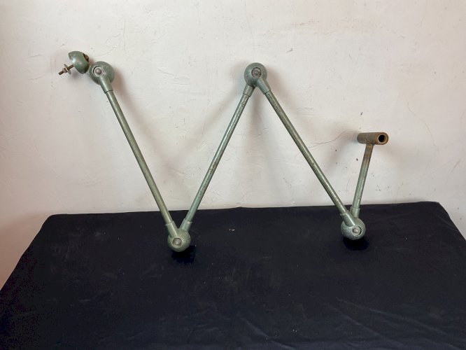 Lampe ,Jielde 3 bras industriel no gras Ravel