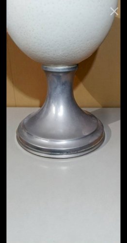 Lampe Œuf dAutruche signé Christian Dior