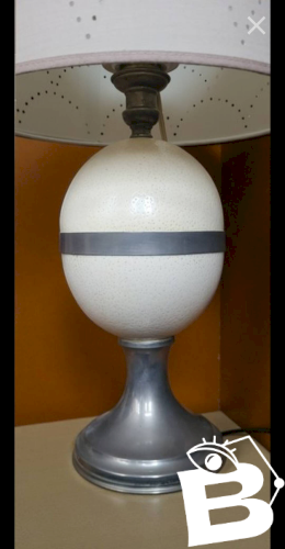 Lampe Œuf dAutruche signé Christian Dior