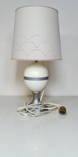 Lampe Œuf dAutruche signé Christian Dior