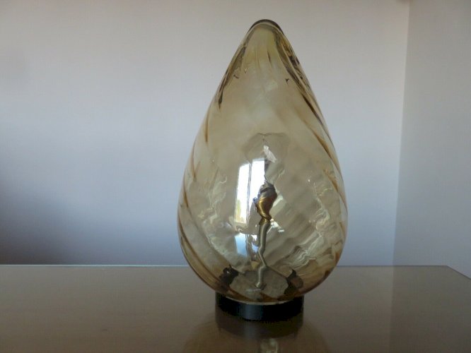 LAMPE  OEUF  EN VERRE DE MURANO AMBRE DORE ANNEES 60