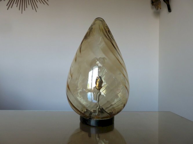 LAMPE  OEUF  EN VERRE DE MURANO AMBRE DORE ANNEES 60
