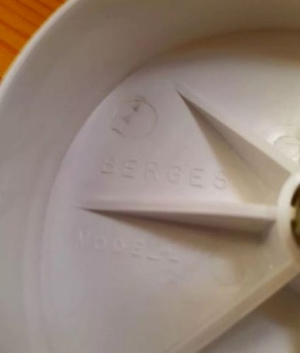 Lampe œuf Arnold Berges ,1980