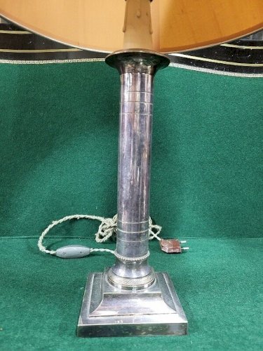 LAMPE PIED EN METAL ARGENTE