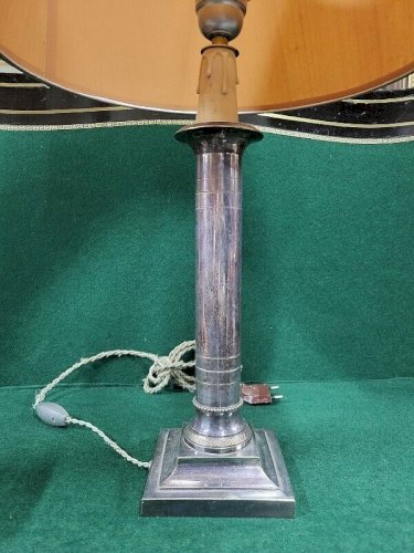 LAMPE PIED EN METAL ARGENTE