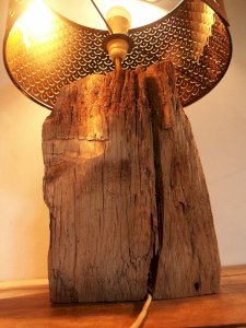 Lampe sur poutre en chêne ancienne
