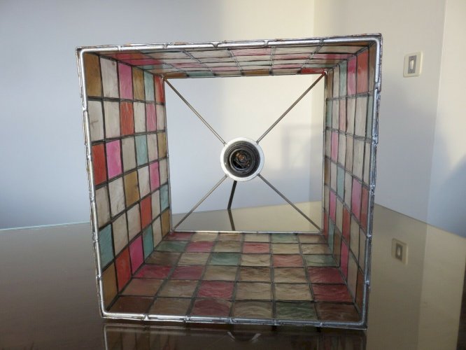 LAMPE SUSPENSION EN NACRE MULTICOLORE ANNEES 70 80 VINTAGE