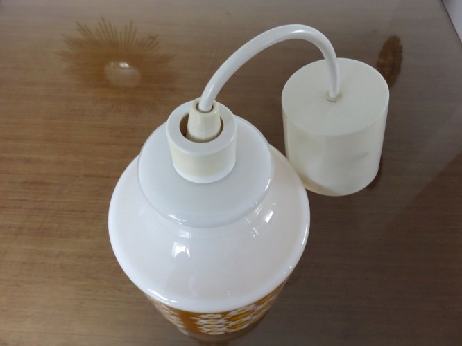 LAMPE SUSPENSION OPALINE MOTIF FLORAL TYPIQUE ANNEES 60 70 VINTAGE