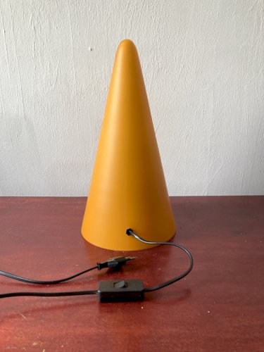 Lampe Teepee en verre Jaune orangé, années 1980-1990