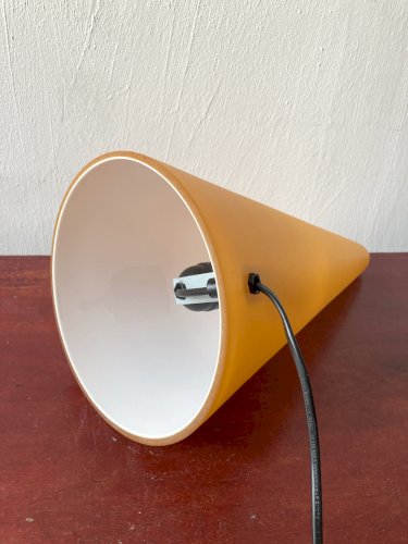 Lampe Teepee en verre Jaune orangé, années 1980-1990
