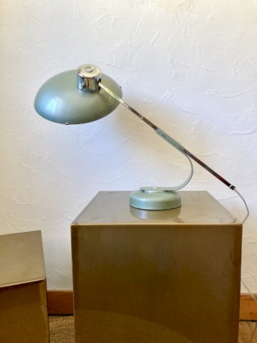 Lampe télescopique Solère, peinture martelée & diffuseur bleu, années 1950