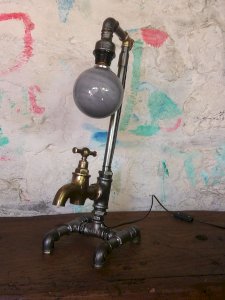 Lampe tube industriel - LUNAIRE -