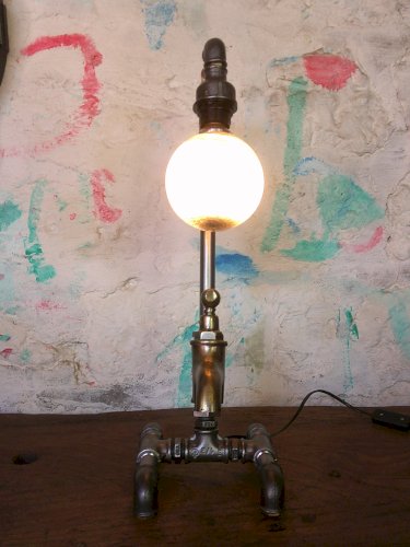 Lampe tube industriel - LUNAIRE -