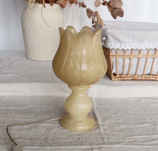 Lampe tulipe en albâtre à poser vintage