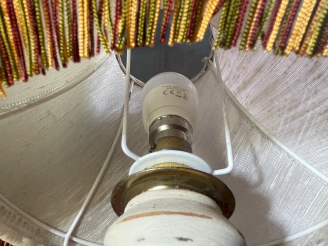 Lampe vintage en bois tourné