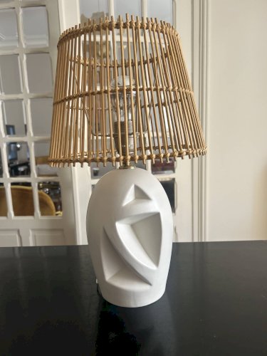 Lampe vintage en céramique ajourée