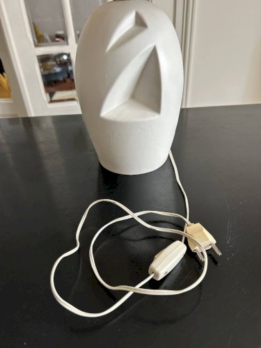 Lampe vintage en céramique ajourée